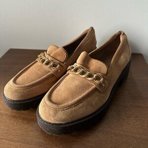 Sam Edelman Brown/ Tan Lug Sole Loafers with Gold Chain Accent - Size 8